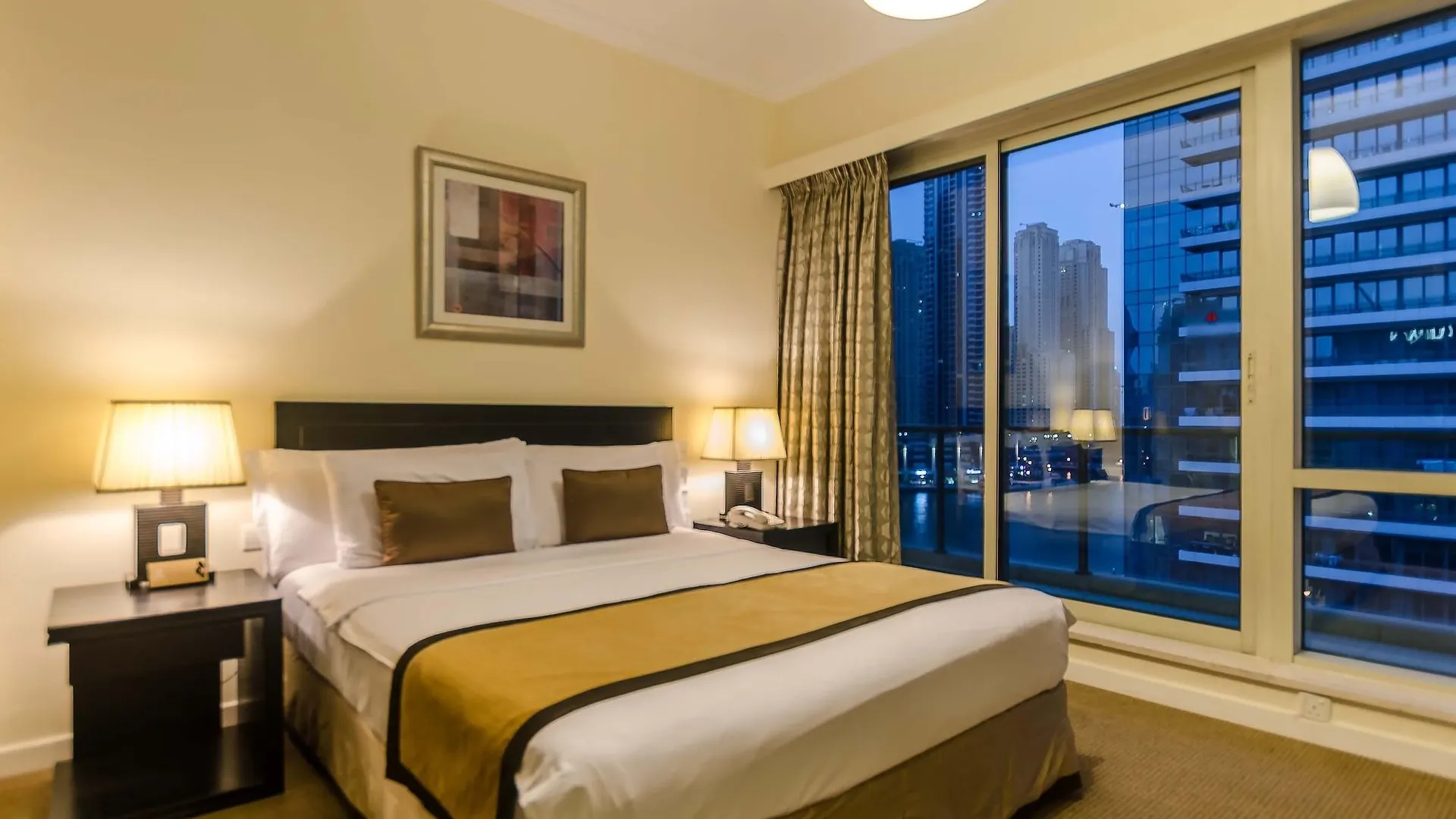 ****  Aparthotel Nuran Marina Dubai Vereinigte Arabische Emirate