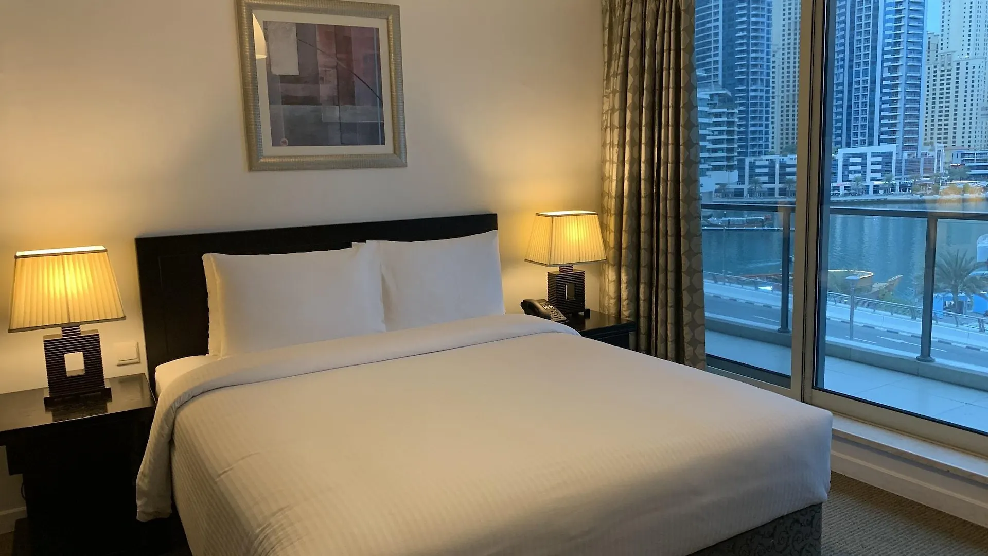 ****  Aparthotel Nuran Marina Dubai Vereinigte Arabische Emirate