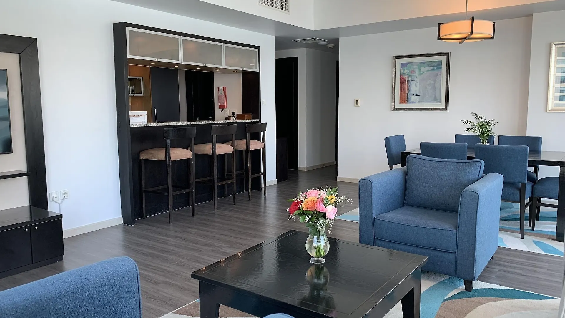 Aparthotel Nuran Marina Dubai