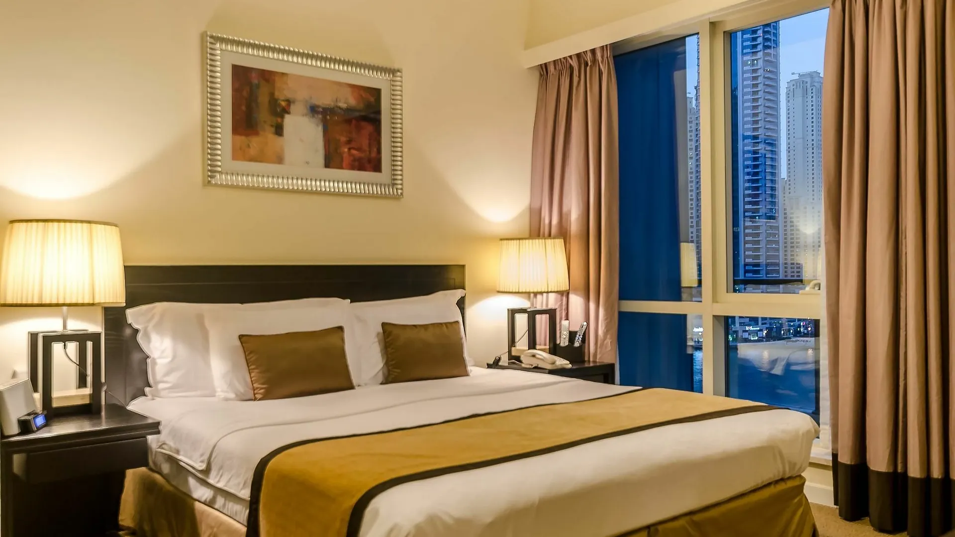 Aparthotel Nuran Marina Dubai