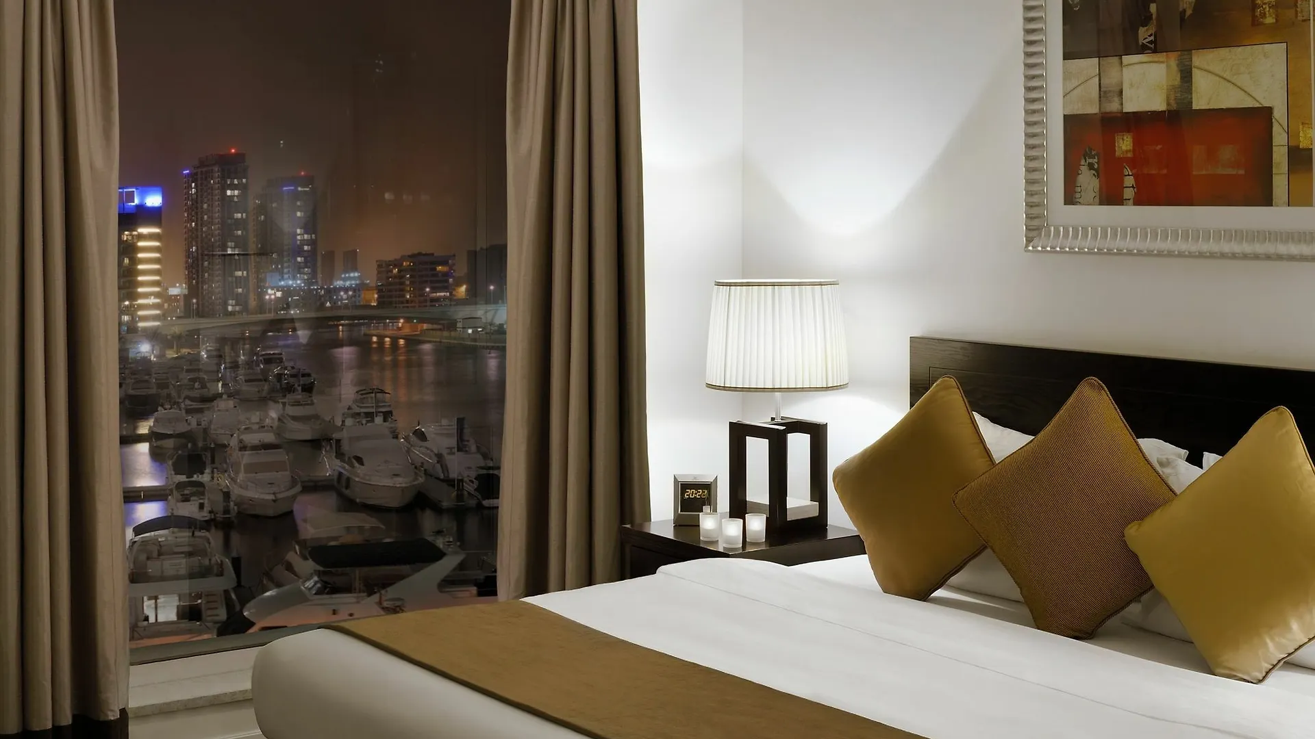 Aparthotel Nuran Marina Dubai
