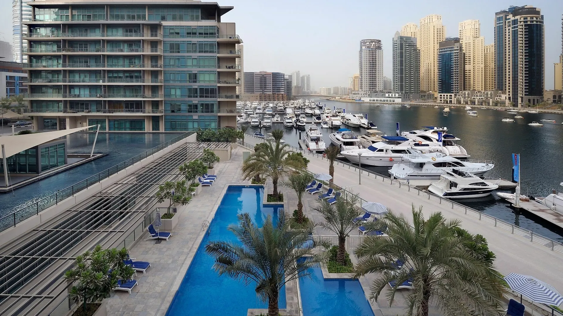 Aparthotel Nuran Marina Dubai